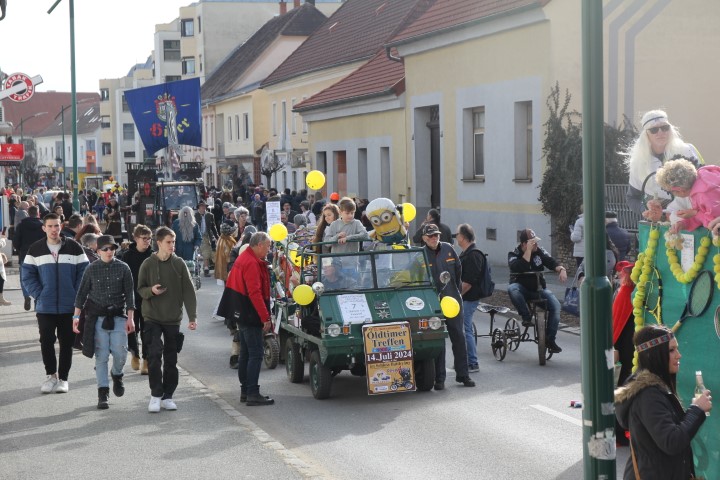 2024-02-10 Faschingsumzug in Pinkafeld